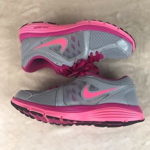 nike dual fusion 2012